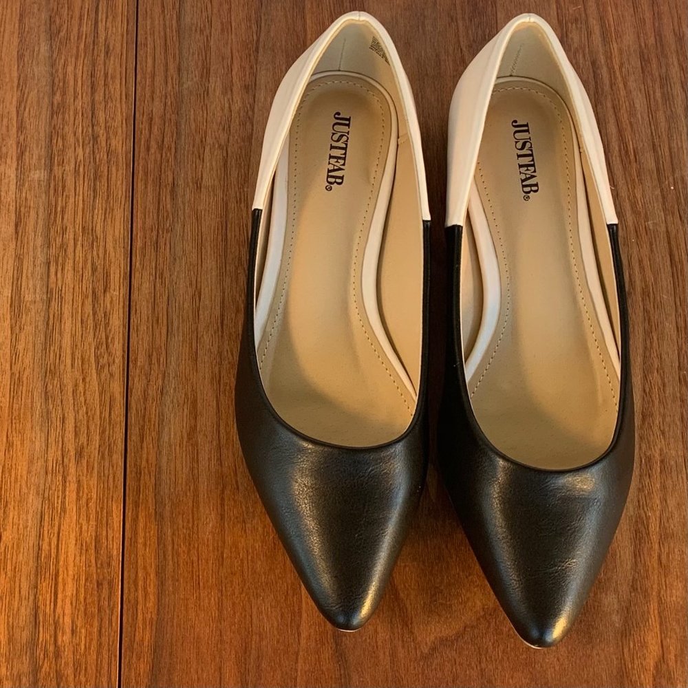 Black & Bone Pointed Flat - Picture 4 of 8